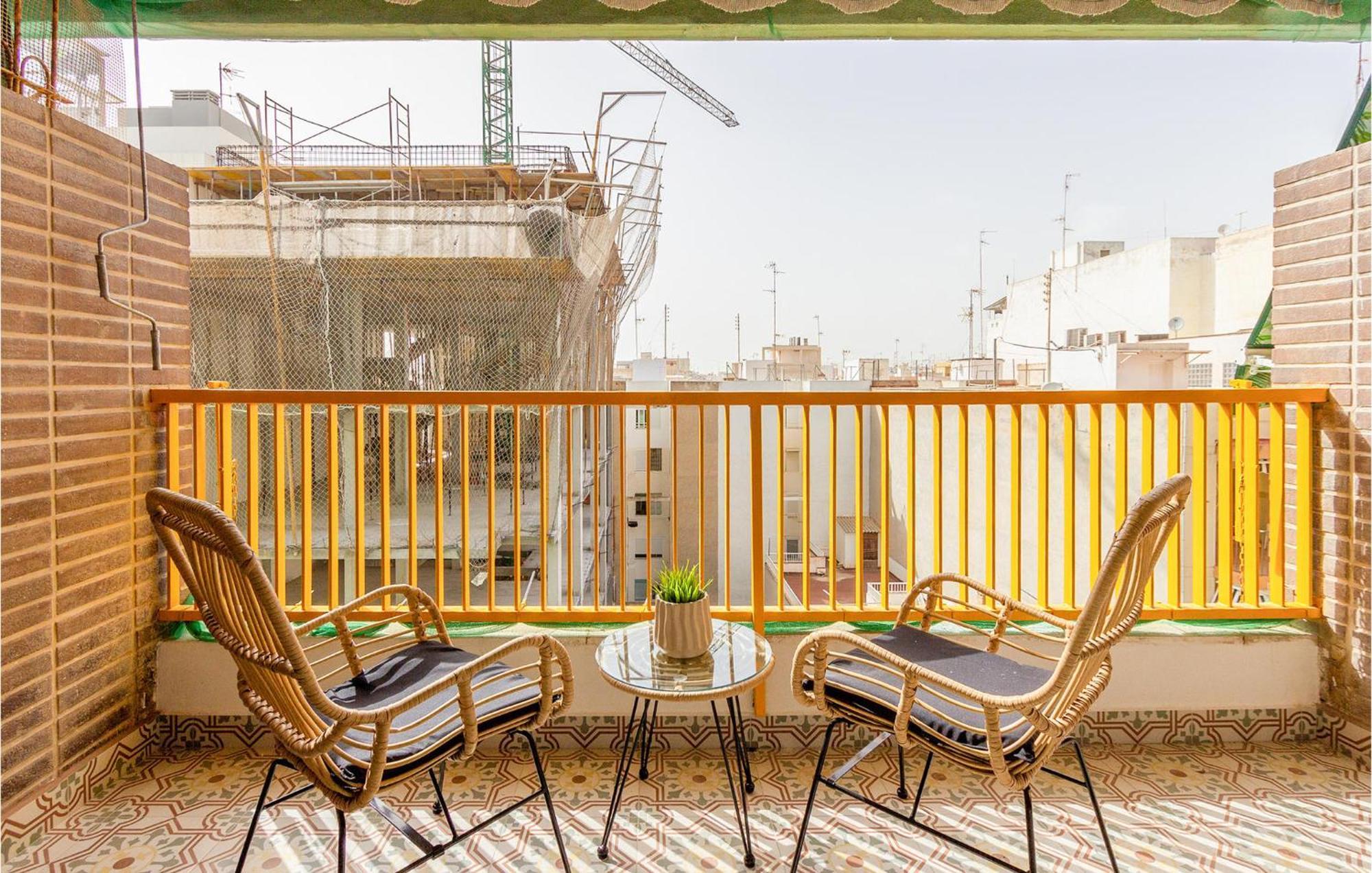 Lovely Apartment In Santa Pola With Kitchen Eksteriør billede