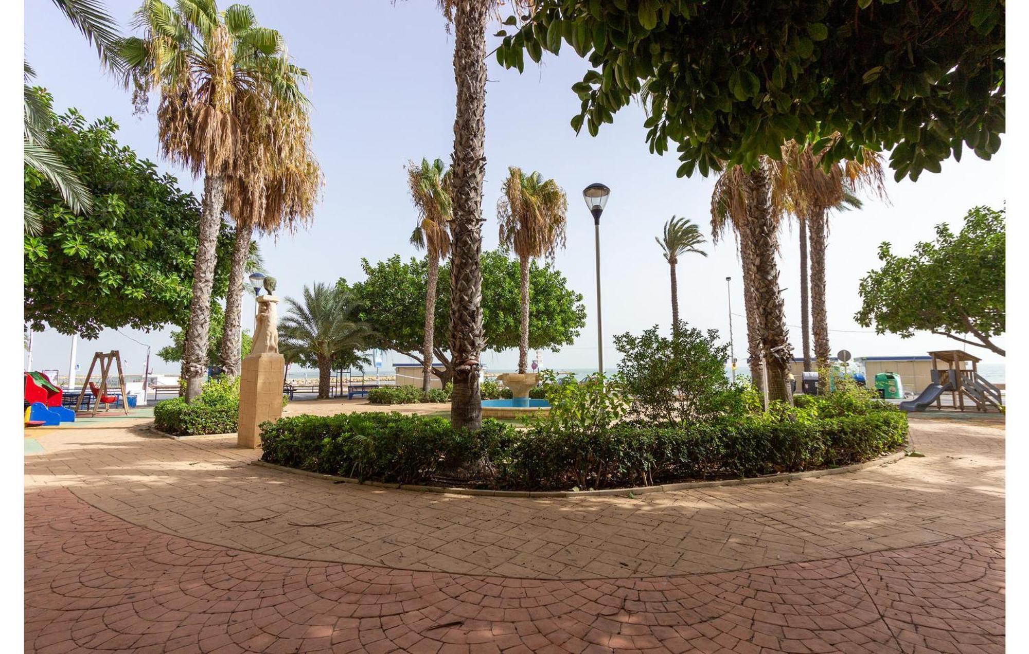 Lovely Apartment In Santa Pola With Kitchen Eksteriør billede