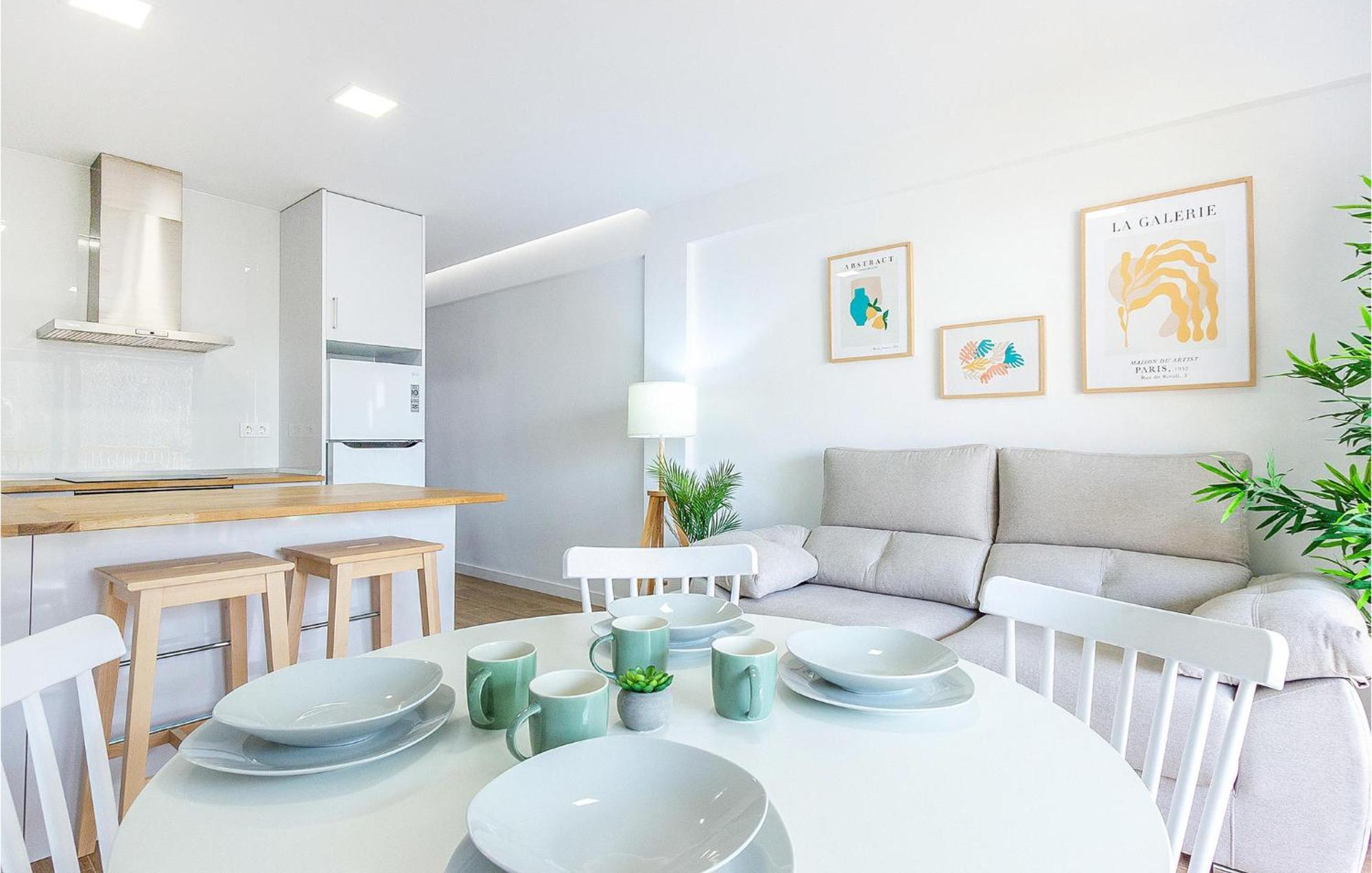 Lovely Apartment In Santa Pola With Kitchen Eksteriør billede